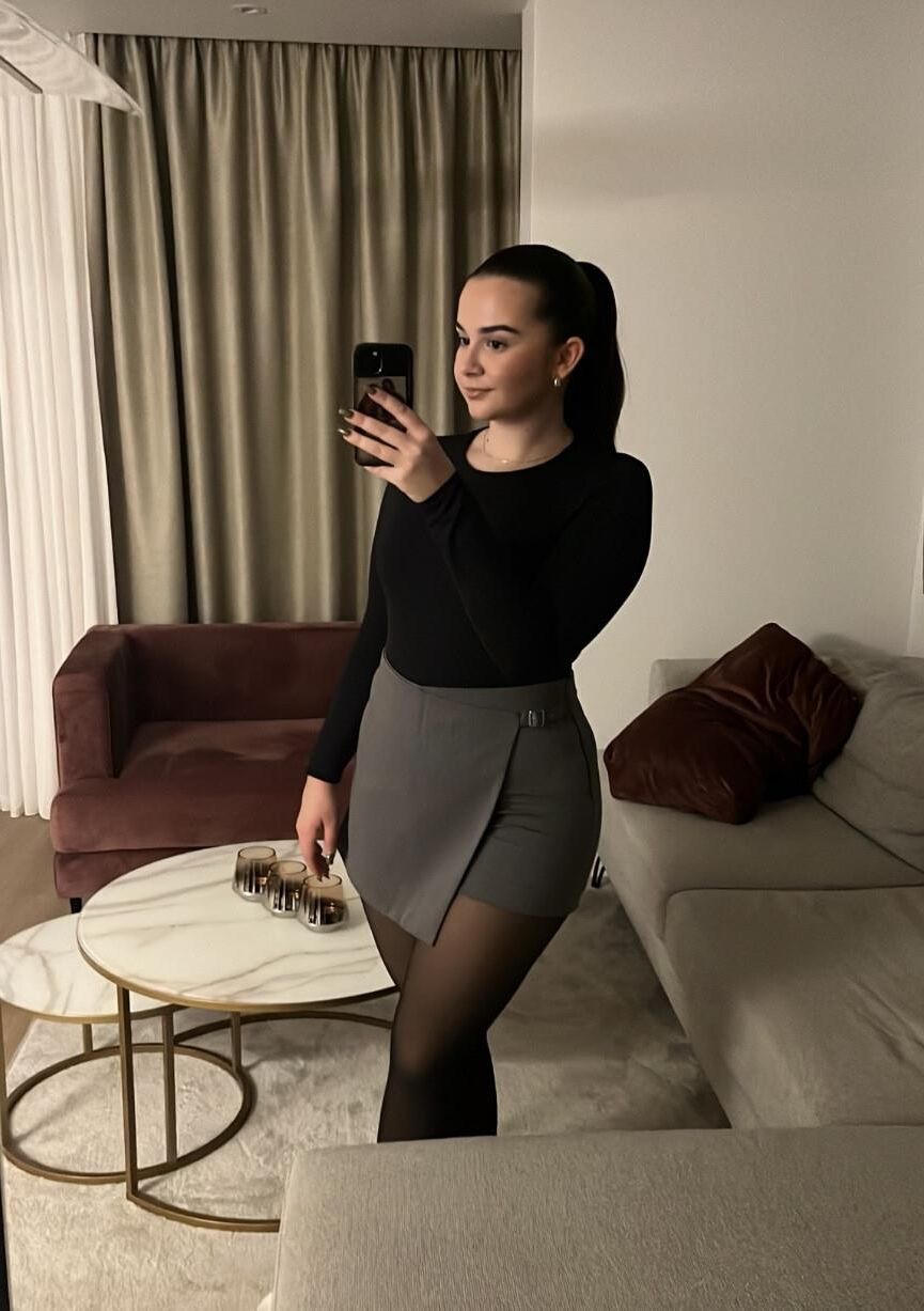 Adolescente croata puta katerina