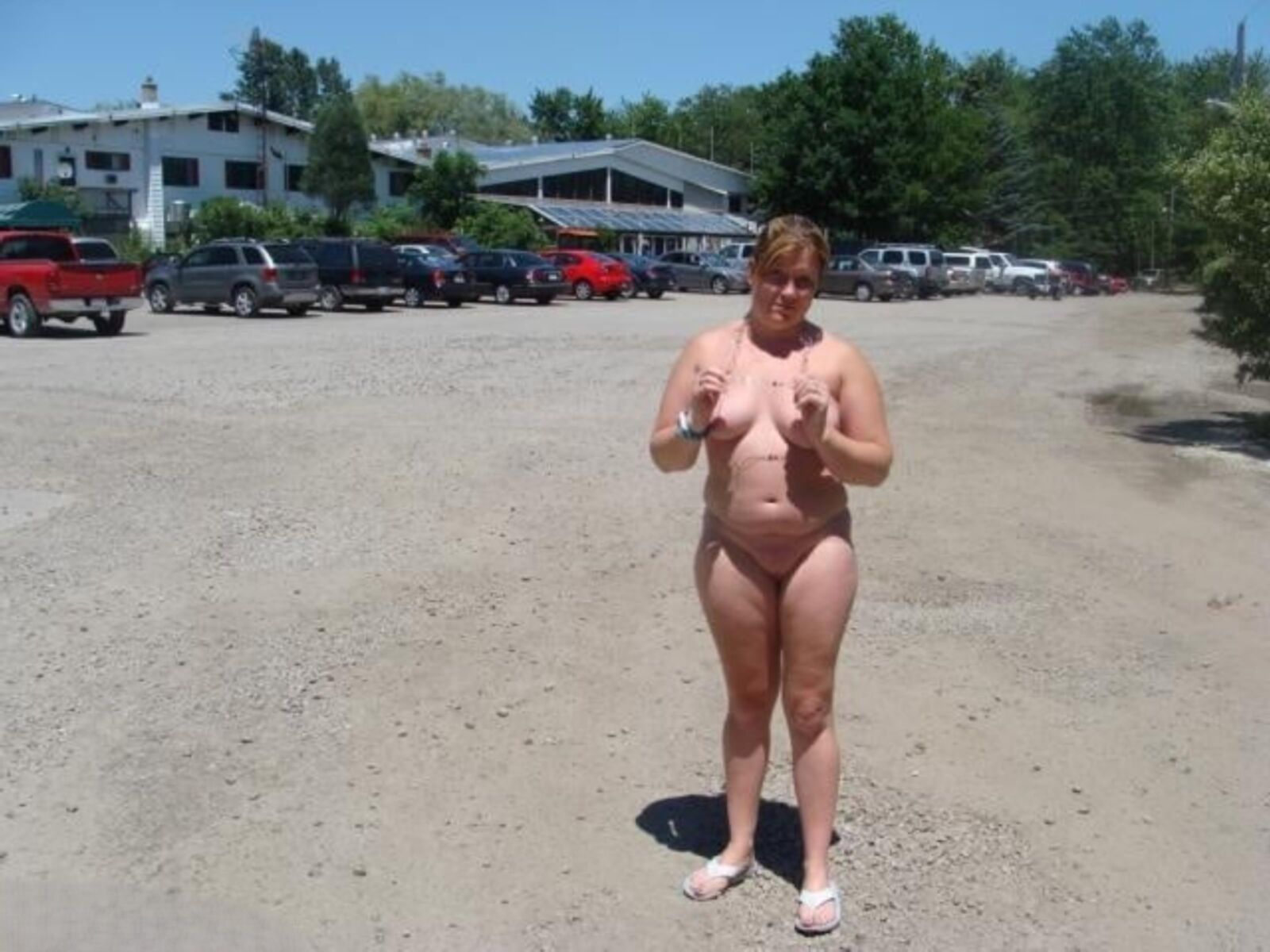 Nudist 