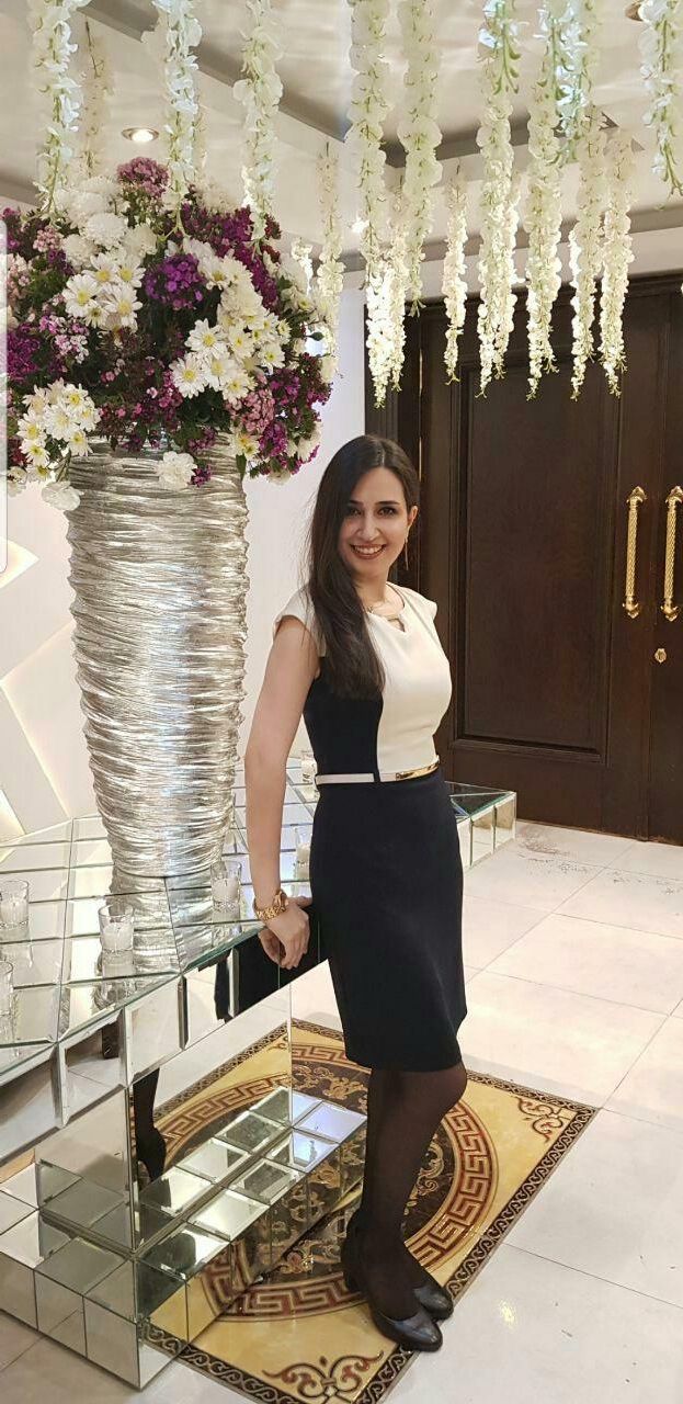 sexy iranian wife 