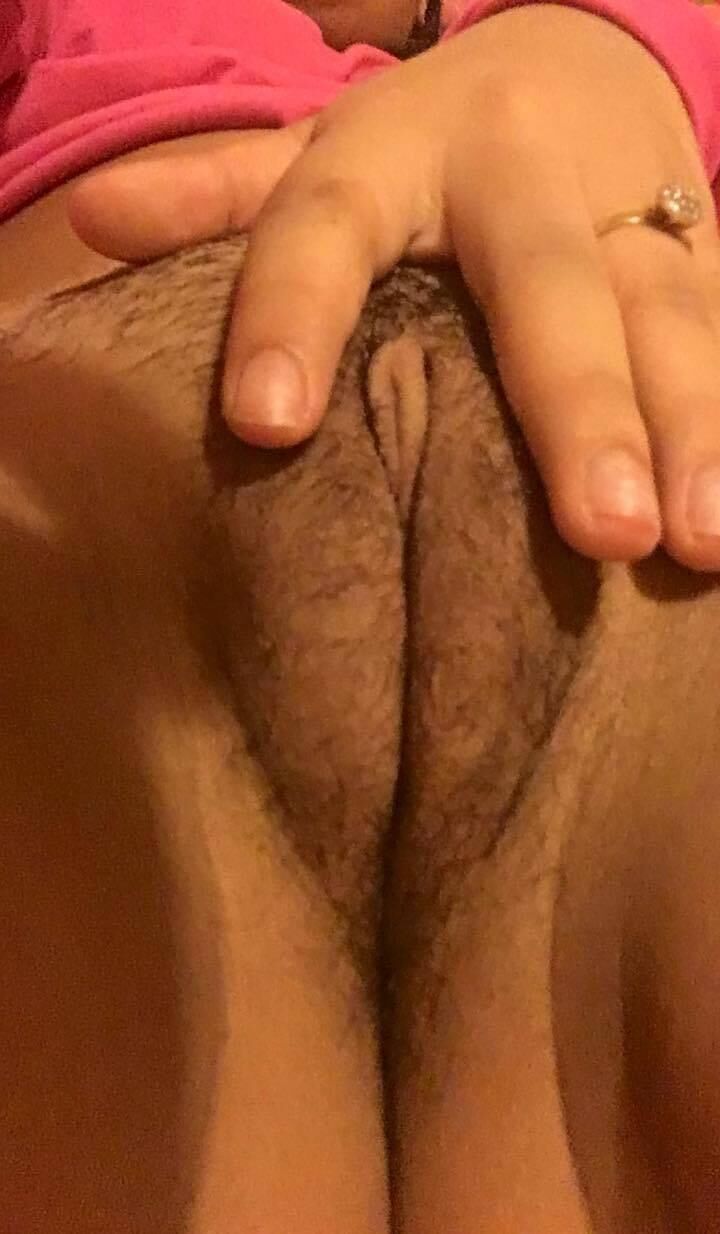 Sexy Latina Teen Selfies