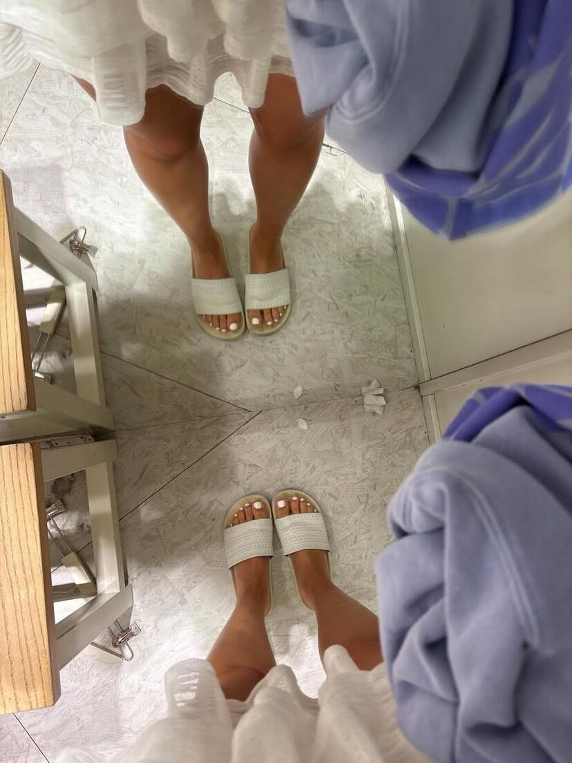 足、足、つま先