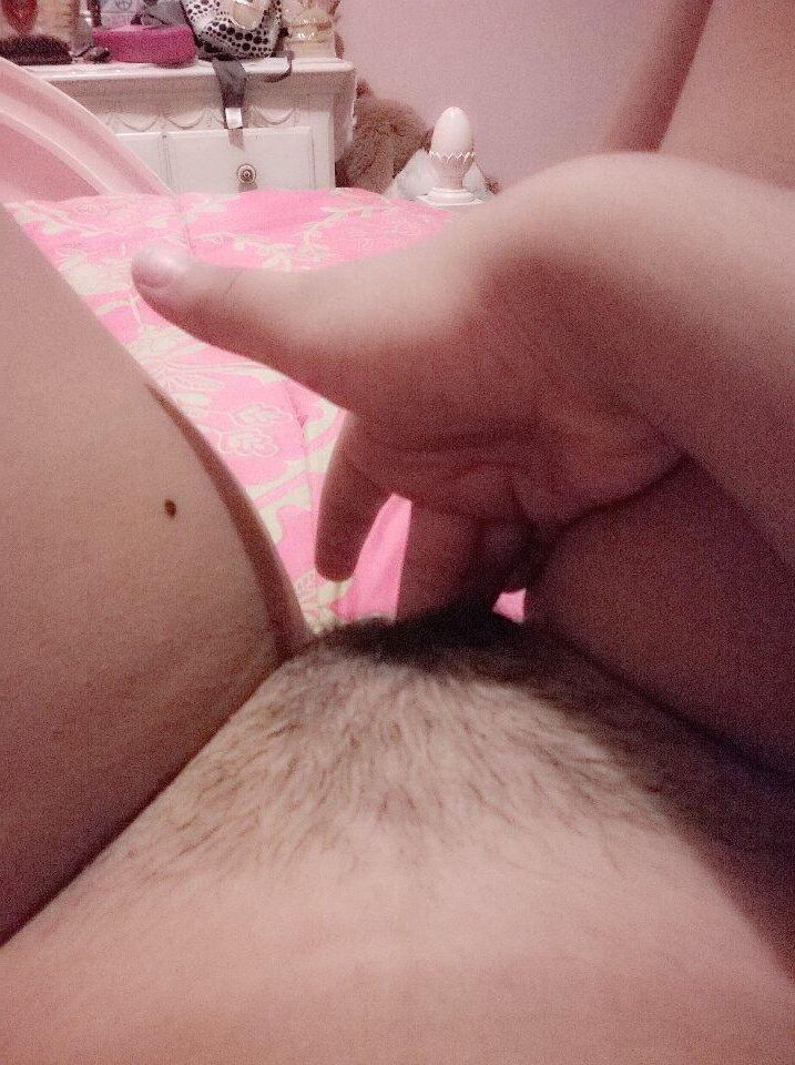 Sexy Latina Teen Selfies