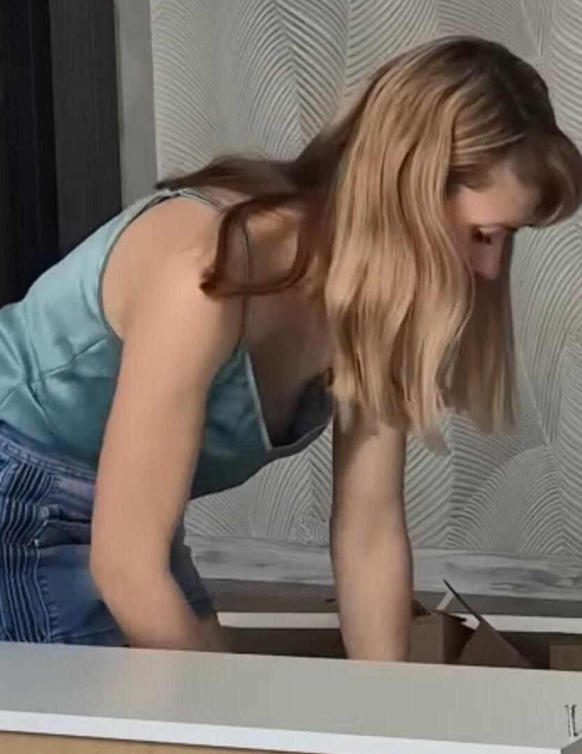 Downblouse nach Hause arbeiten
