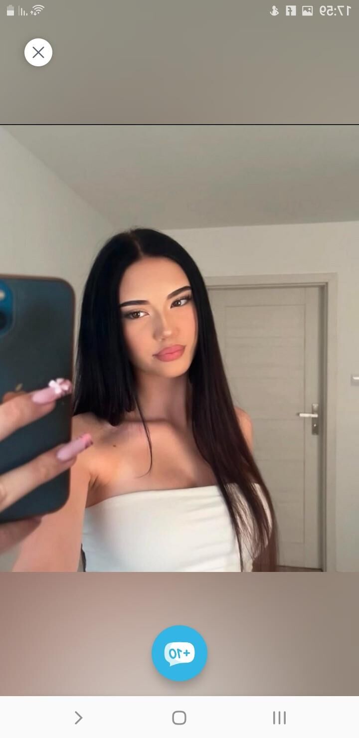 WORLD SLUTS #