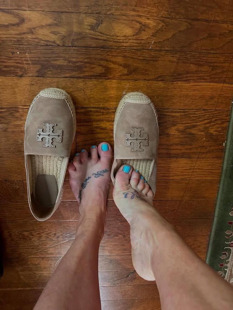  Legs, Feet, and Toes