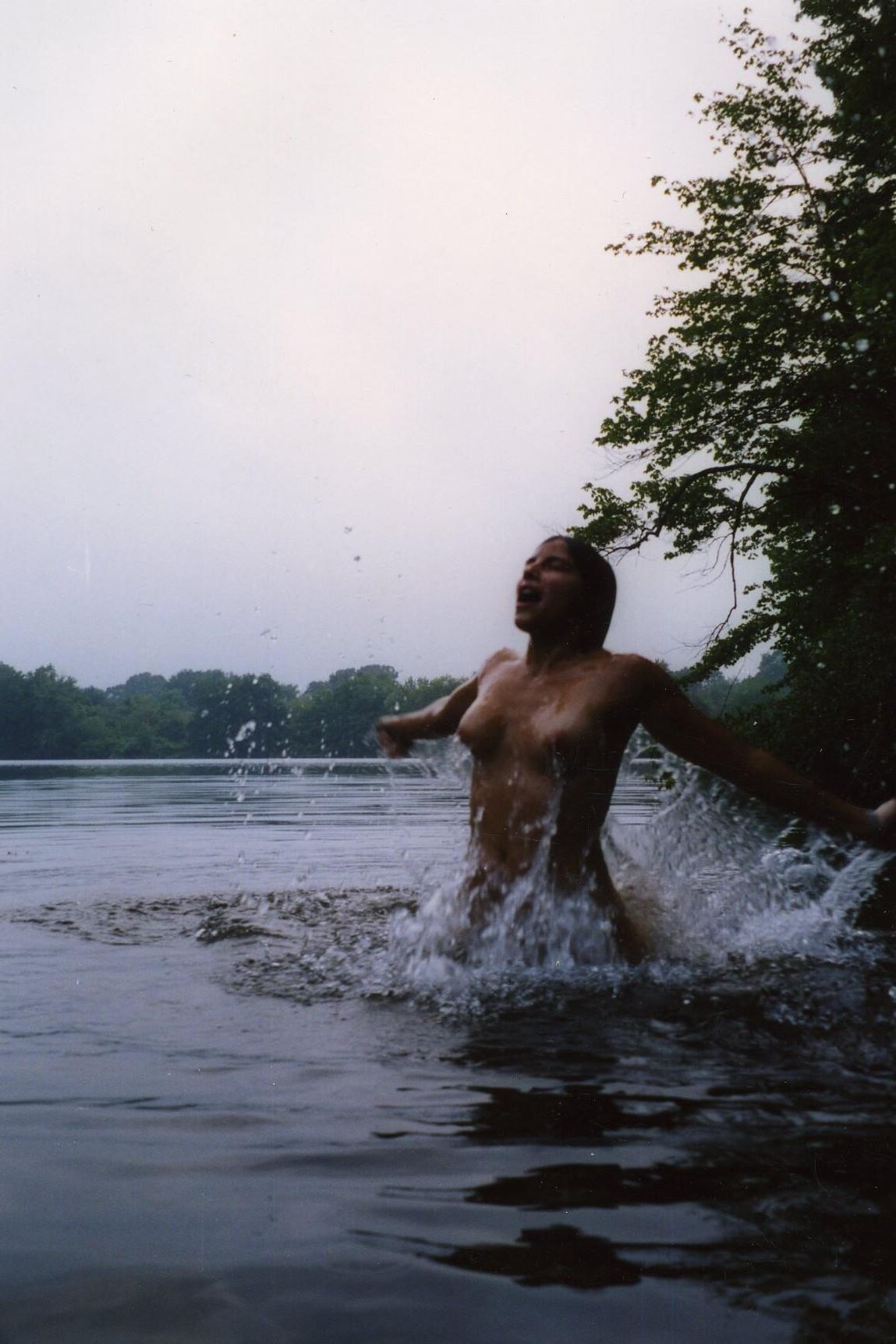 girlfriend naked at lake