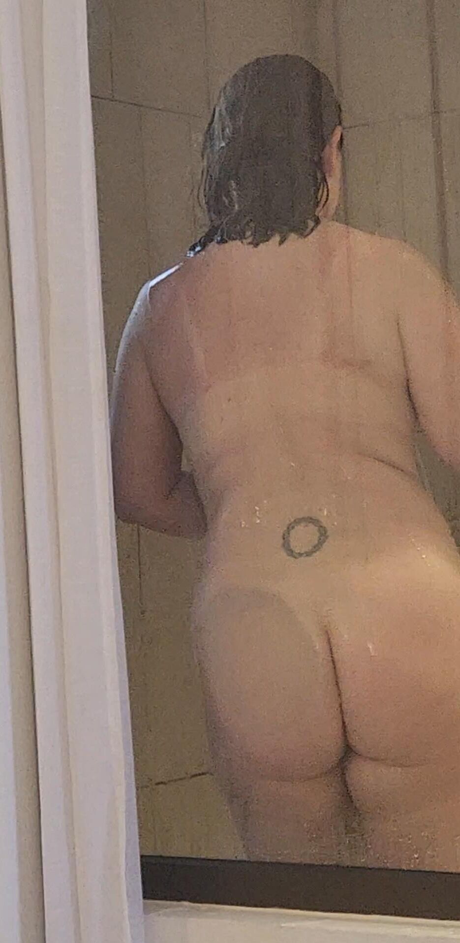 Want to see more of this chunky mature milf?