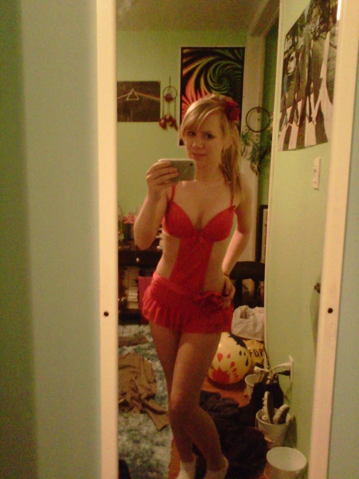 Red lingerie 