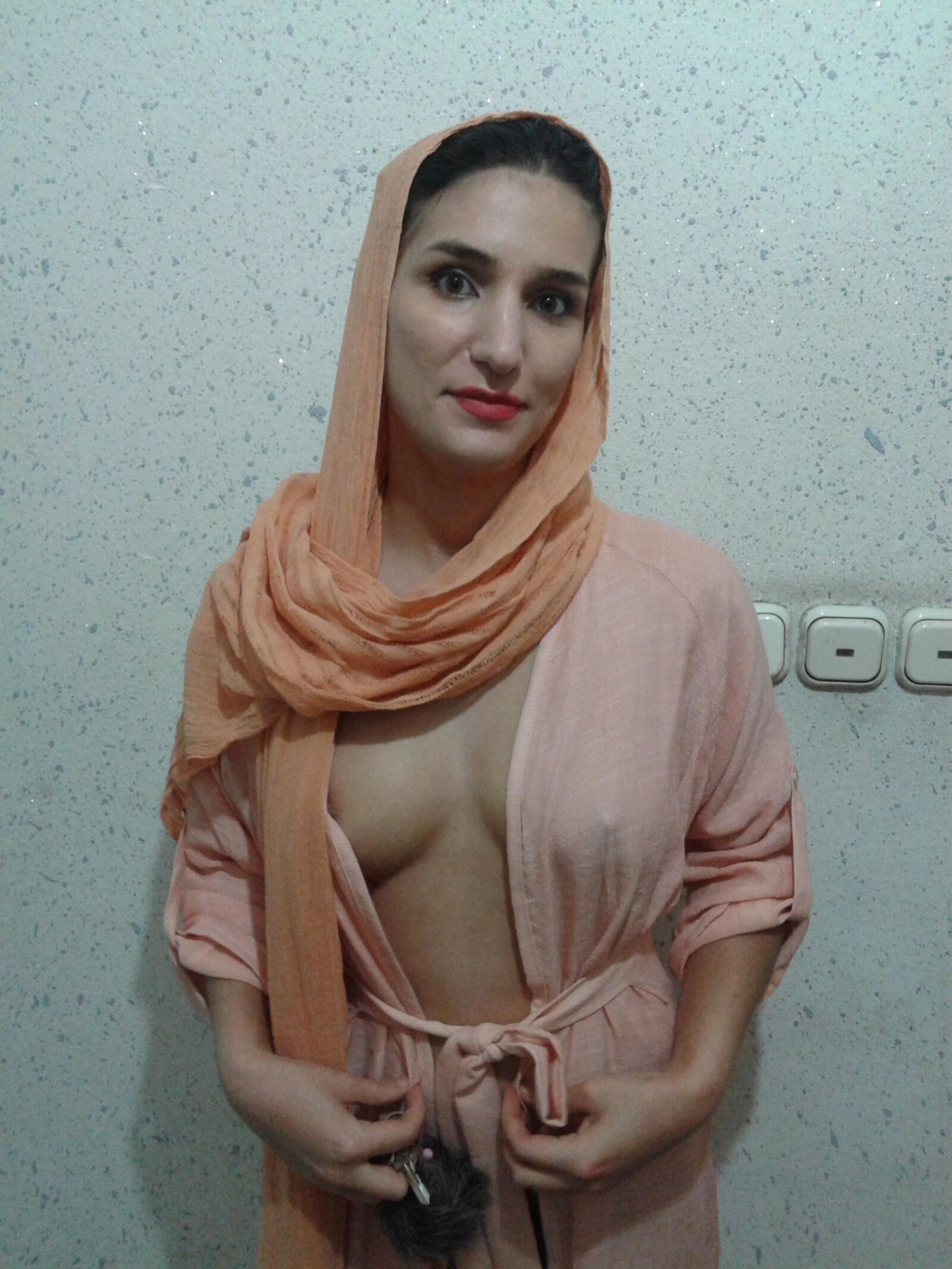 horny iranian beauty 