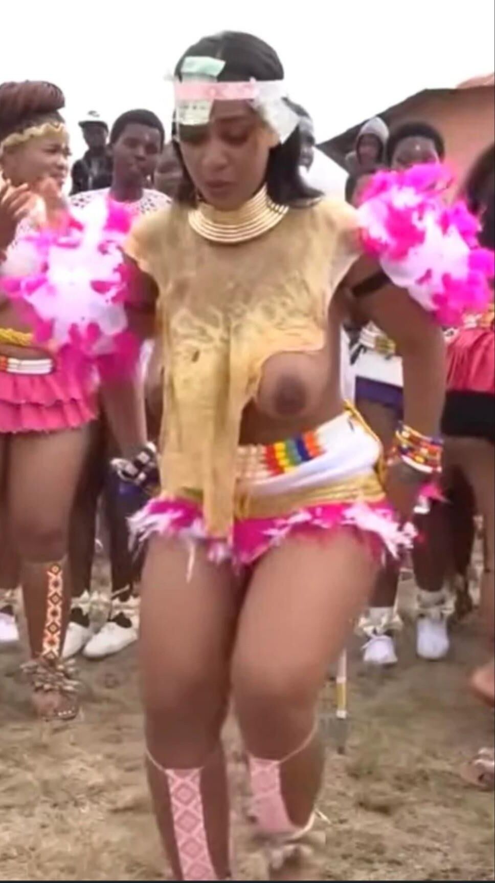 Zulu Maidens 