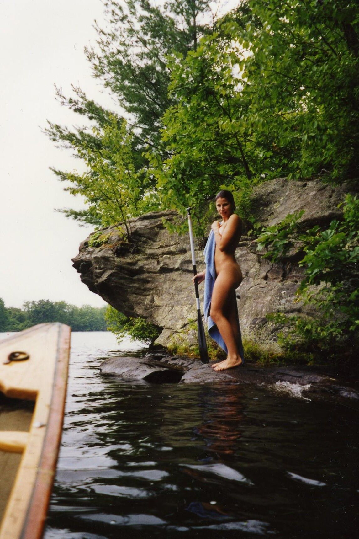girlfriend naked at lake