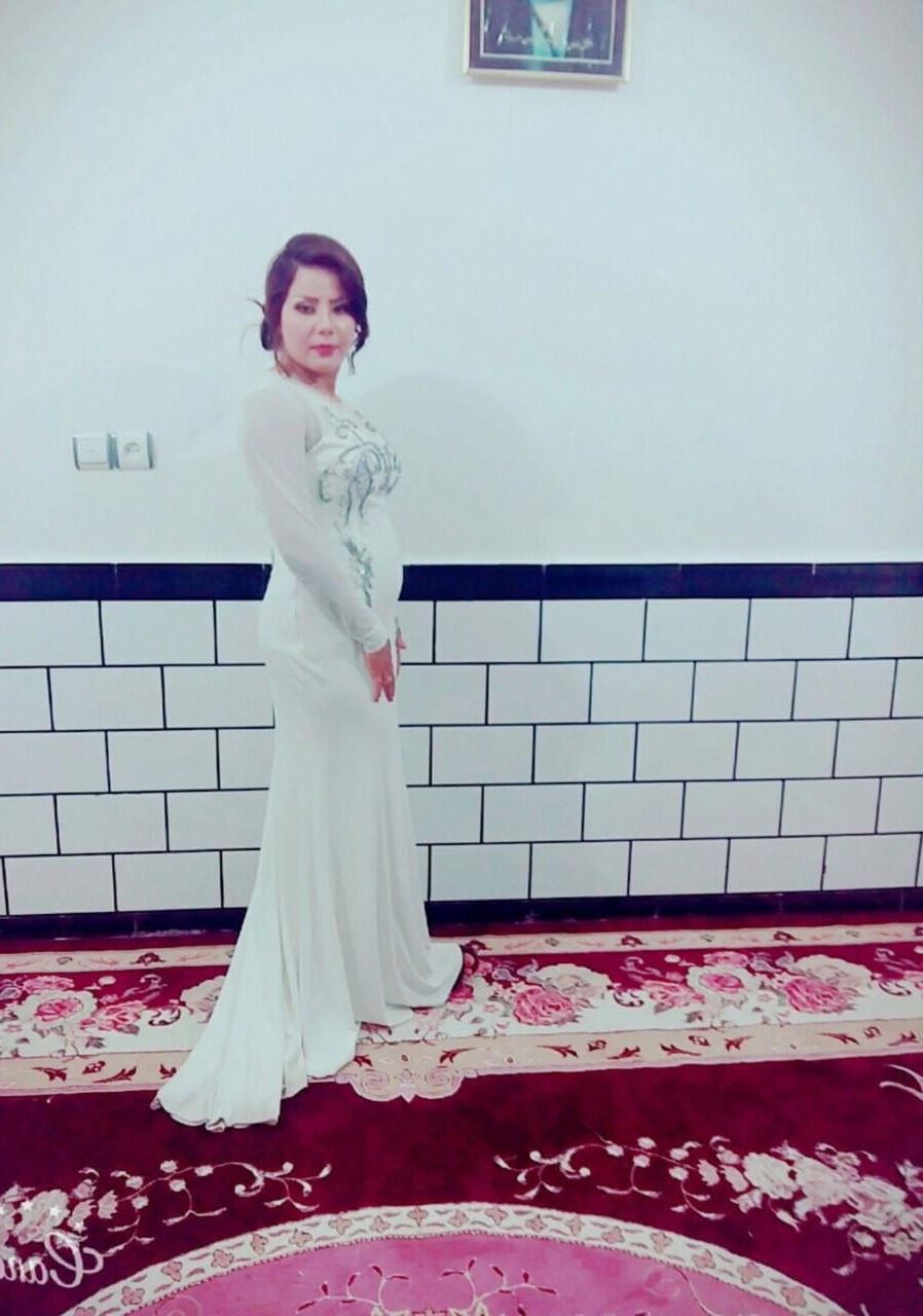 horny iranian beauty 