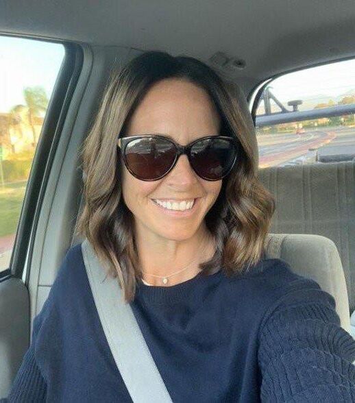 Kelly American reife MILF exponiert