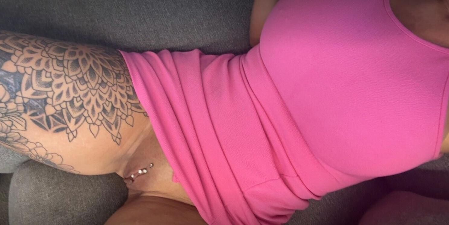 Bimbo wife two