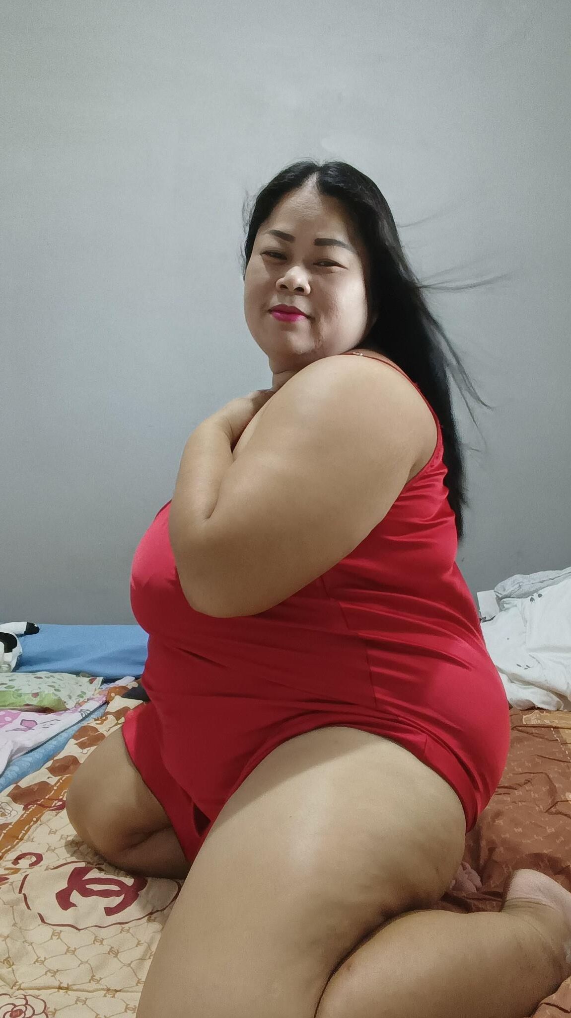 大きなおっぱいを持つBBWの妻