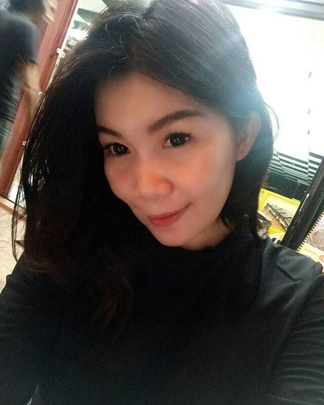 Jane Mamahit