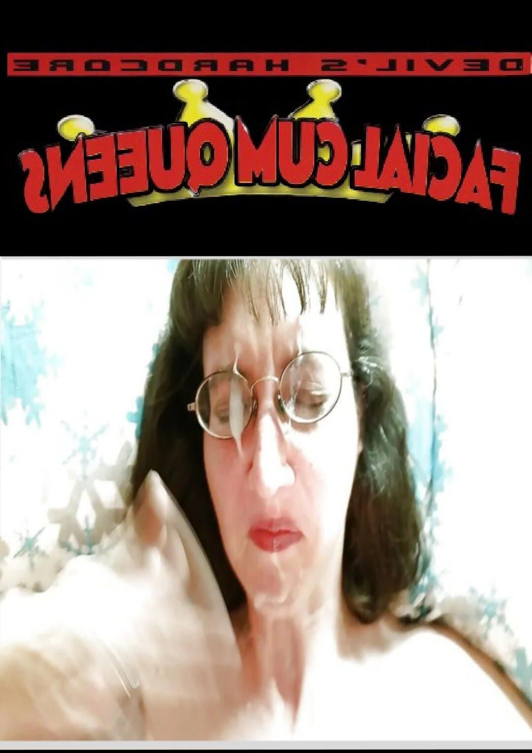 Жена выставлена ​​во многих отношениях