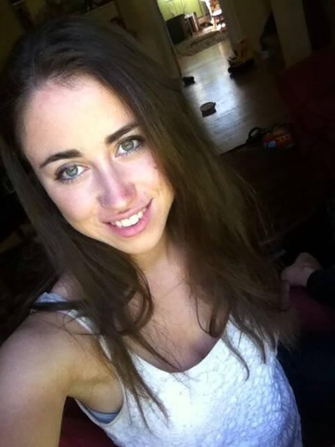 Sexy girlfriend selfshot nudes