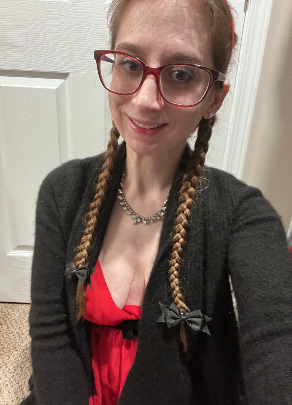 Pequenos mamas fleggy skinny milf