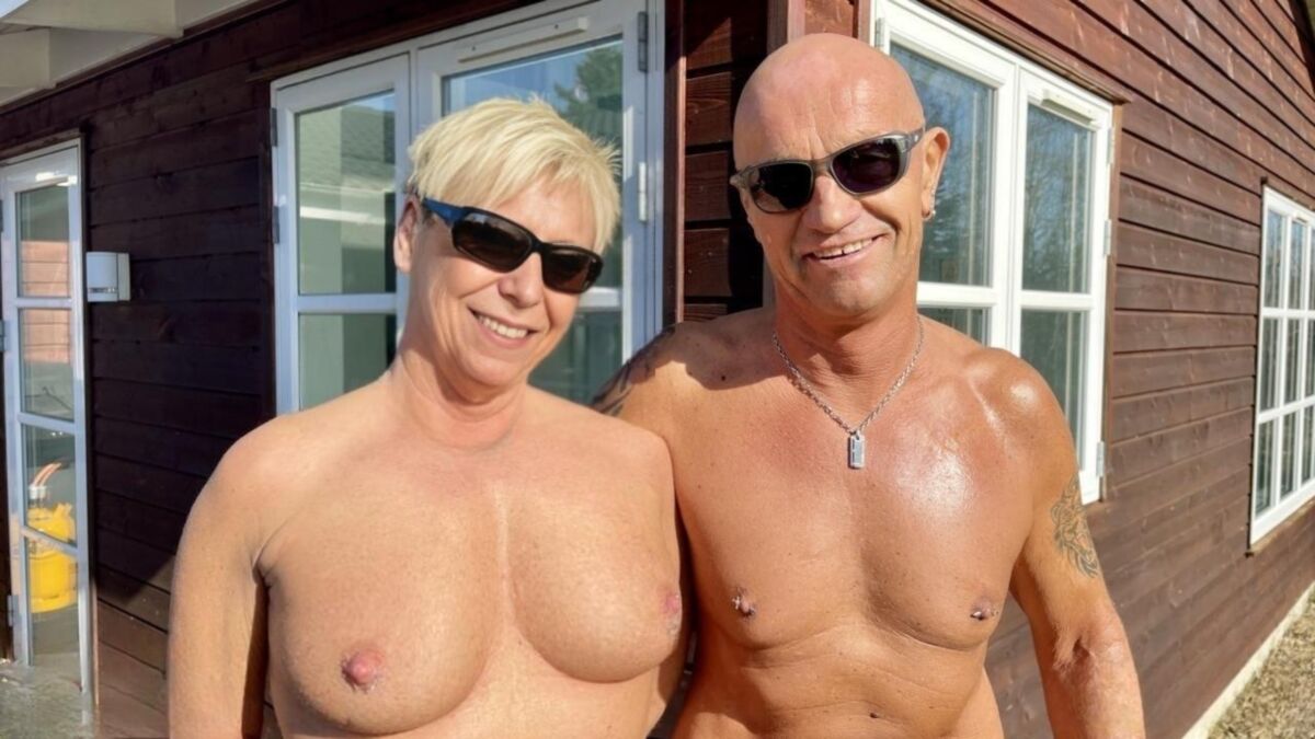 Cuckold Couple