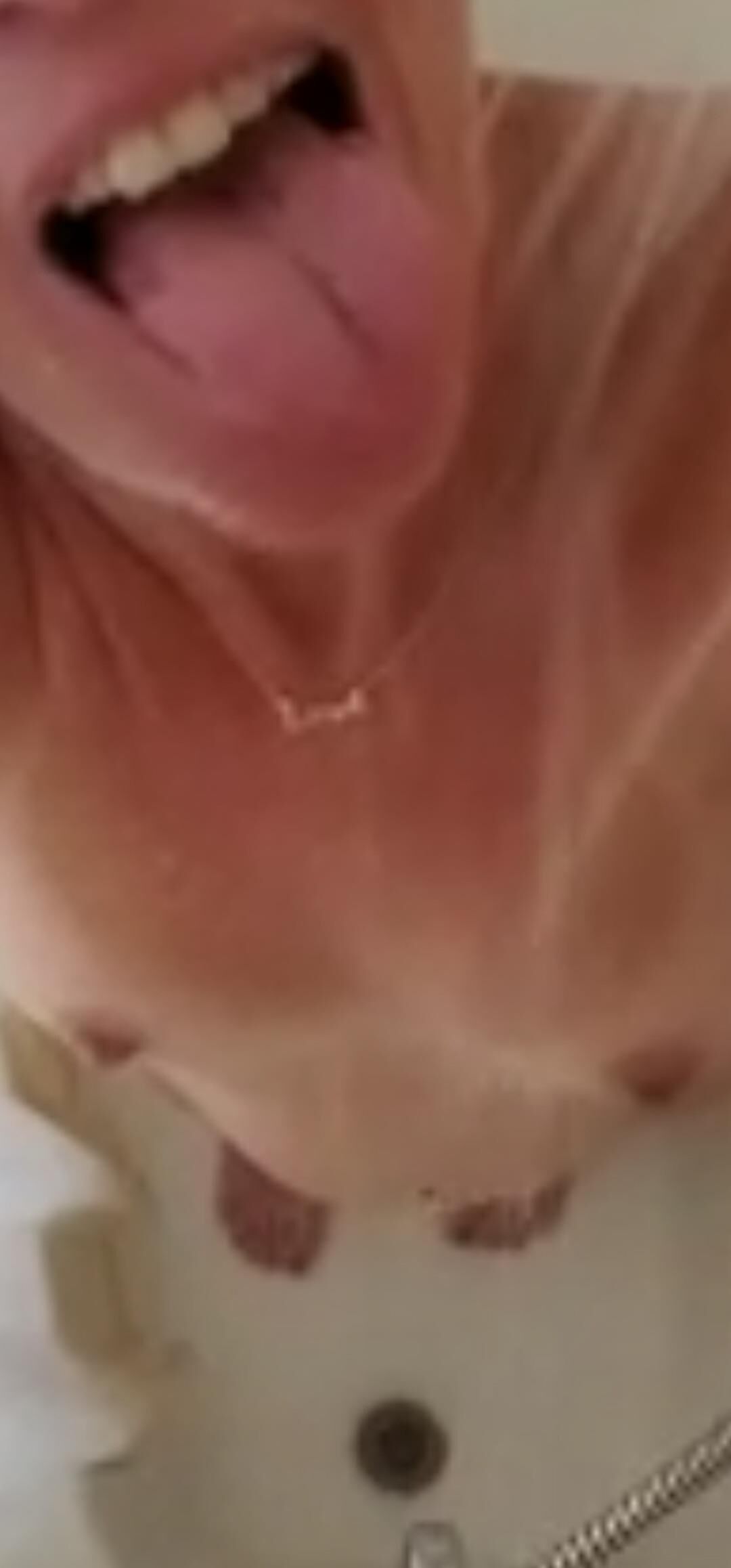 Sexy booty tits 