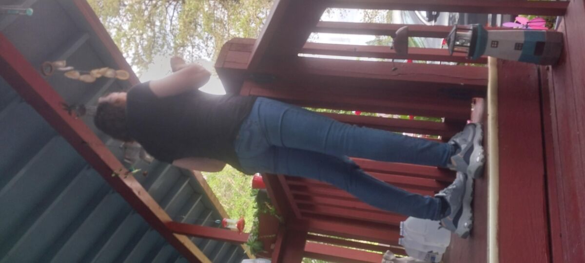 One hot lil ass in tight jeans Damn my wifes got it goin on.