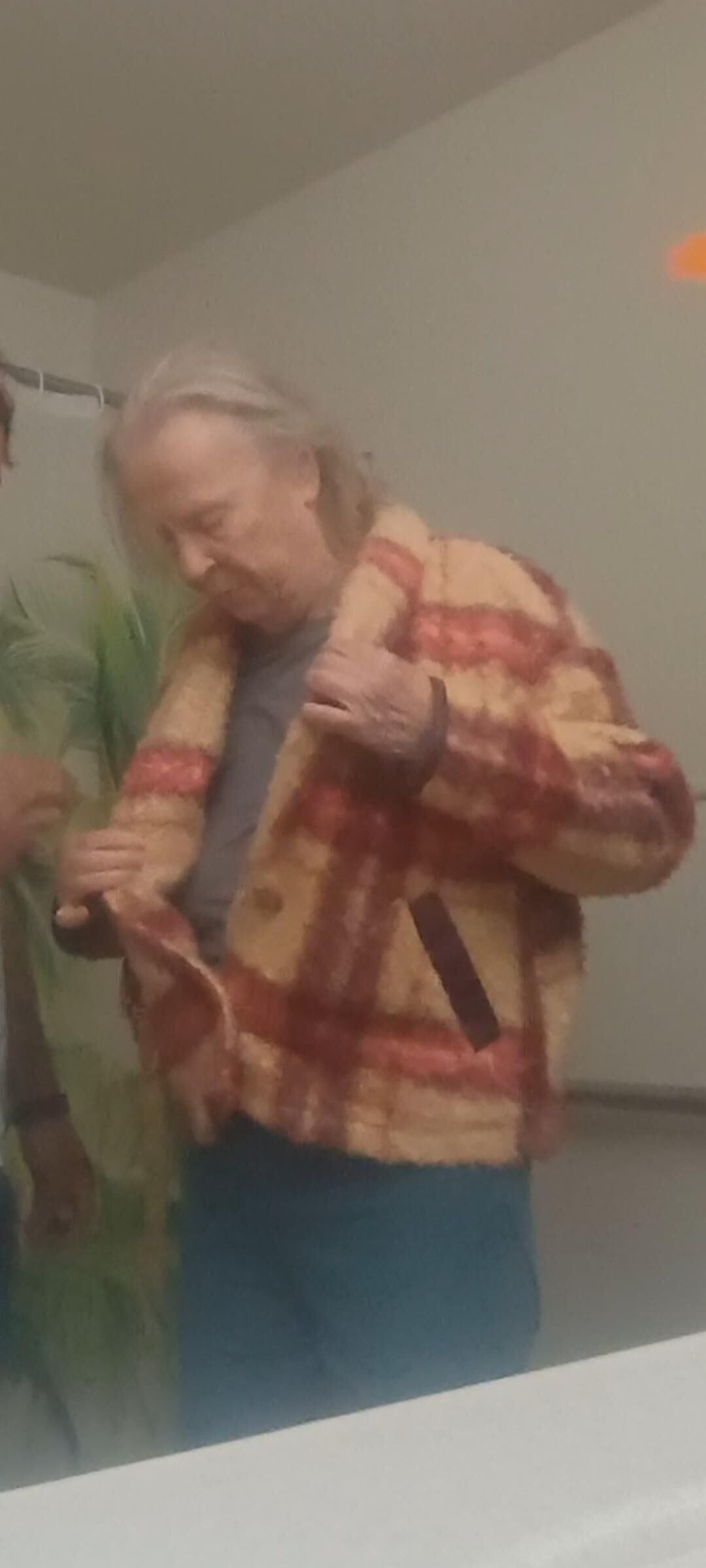 Granny Visit nn