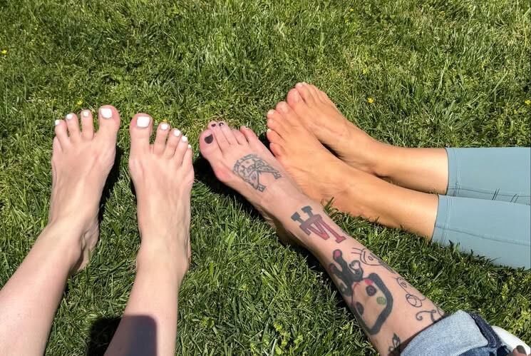 Pies, piernas y dedos de los pies