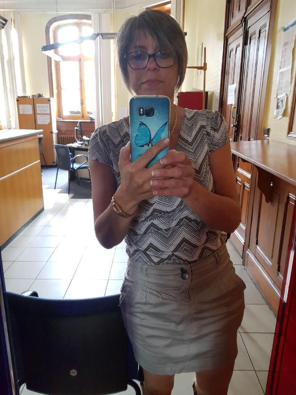 LA FEMME DE NOTRE POTE ETAIT BELLE POUR LE TOUR A DOUAI DIMANCHE