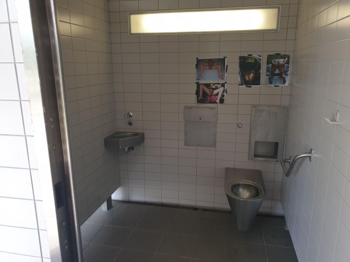 Fotos impresas para exhibir al aire libre en lugares públicos para hombres