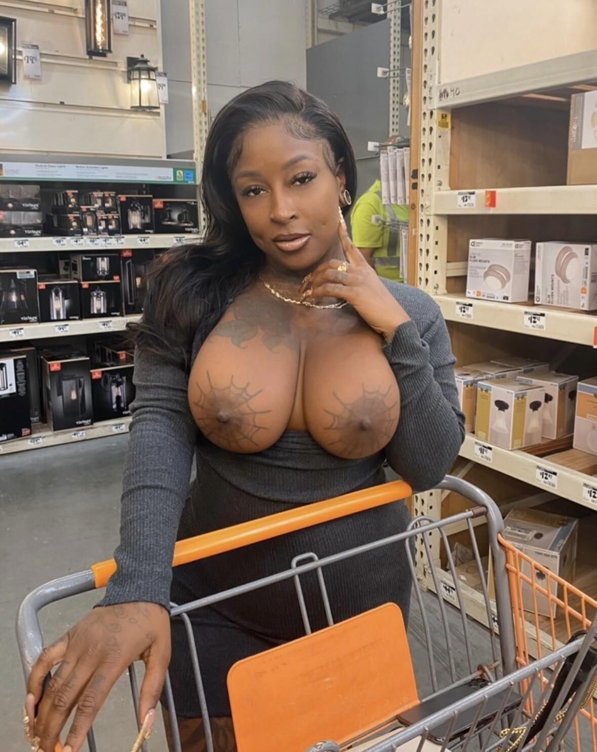 Seins nus en denim