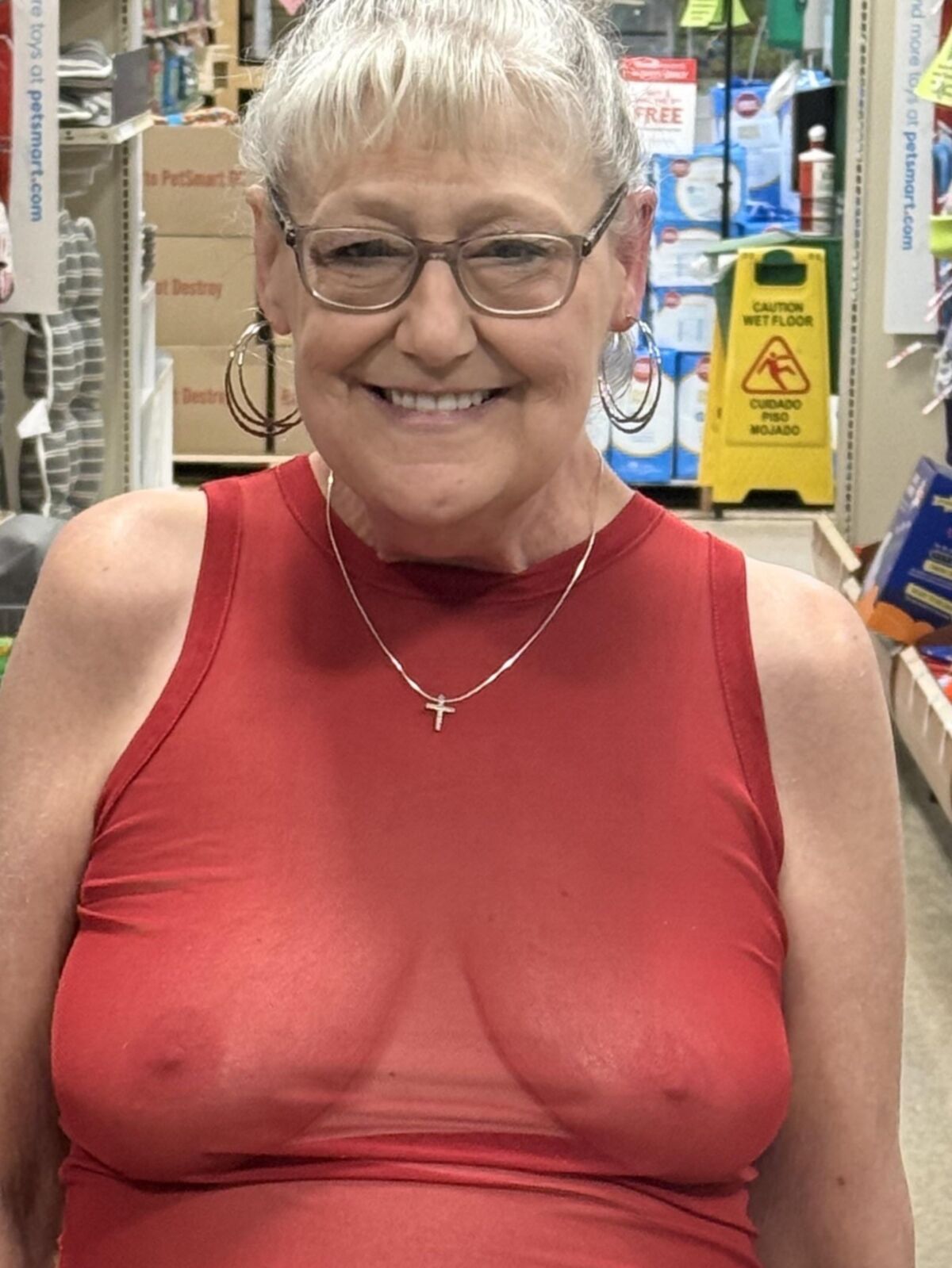 Skank feo nos cabello gris viejo abuelita