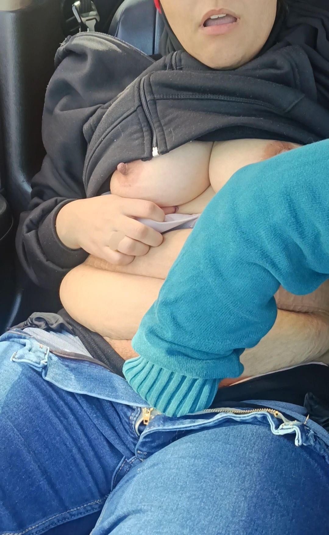 Seins nus en denim