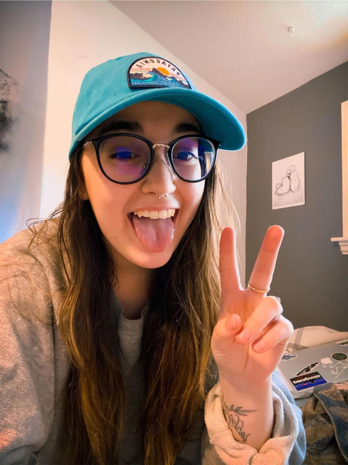  yo canadian shy girl Alyssa loves to be used and shown off