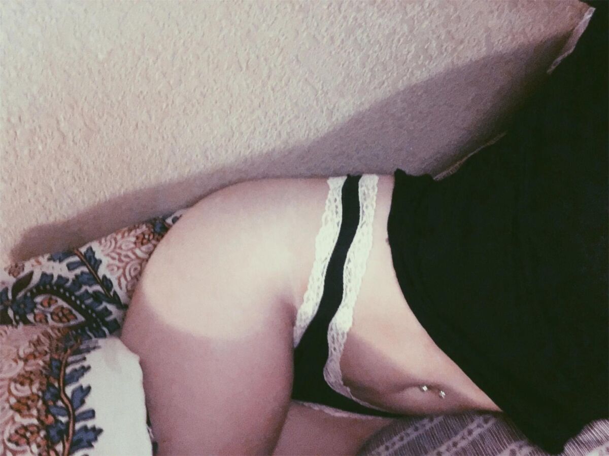  yo canadian shy girl Alyssa loves to be used and shown off