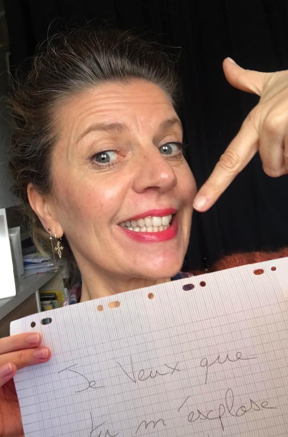 Marie Pierre dit la pouffiasse au pouce en l'aor