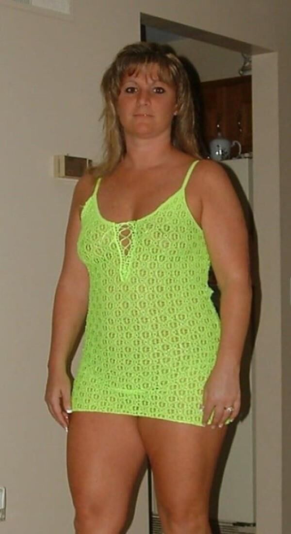 Holly Manson Hot femme amateur interracial