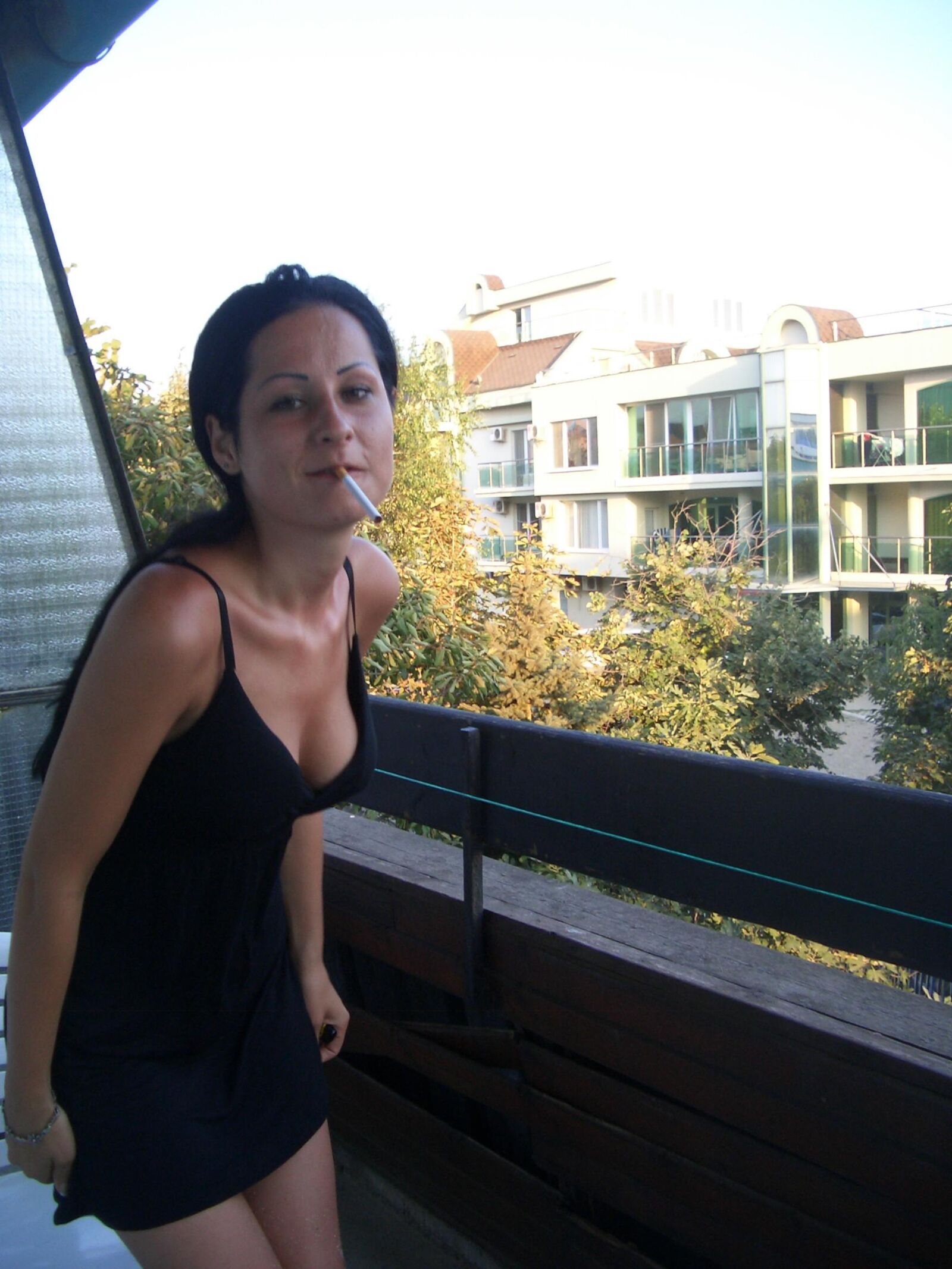 Milf aux gros seins, nous avons tous du sperme! 