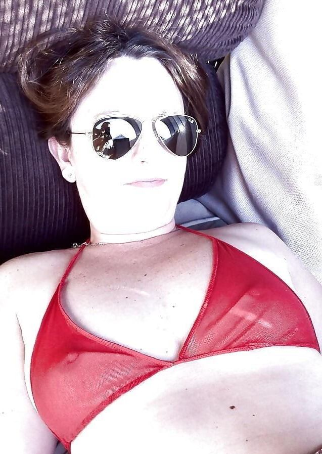 Sexy MiILF at Beach