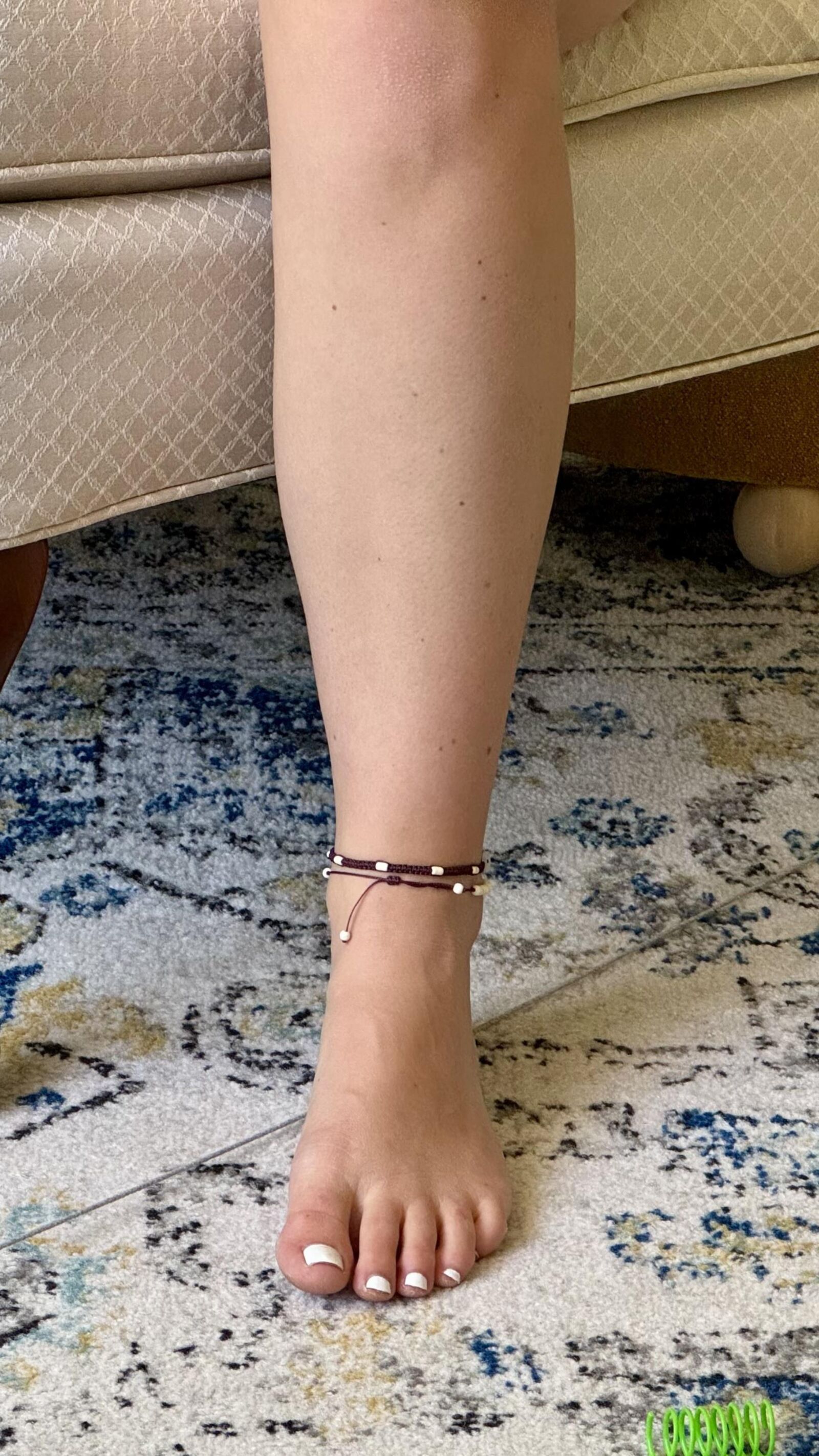 Wifes feet and toes for tribute and comment 