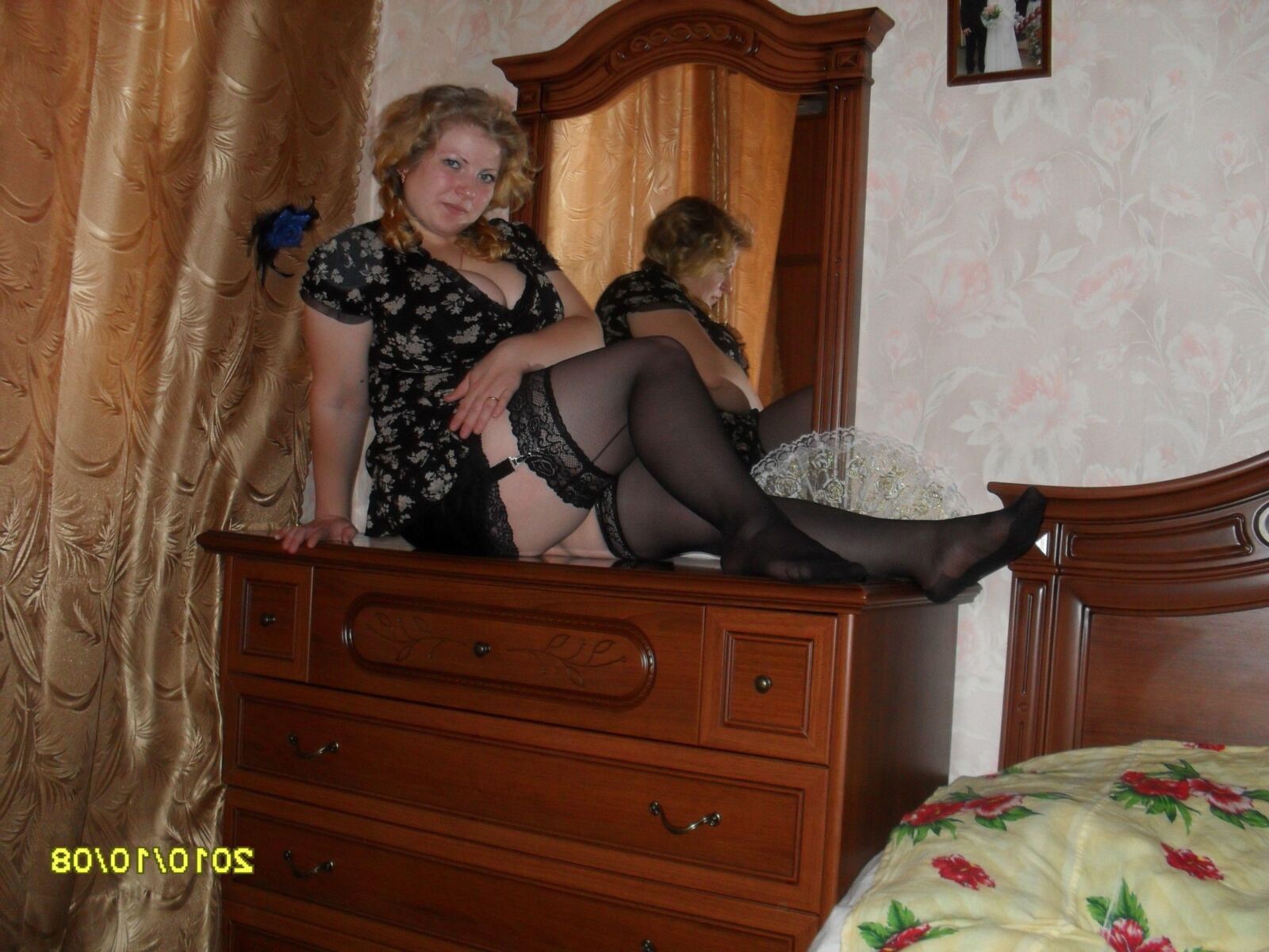 Chubby Russian MILF Marishka 