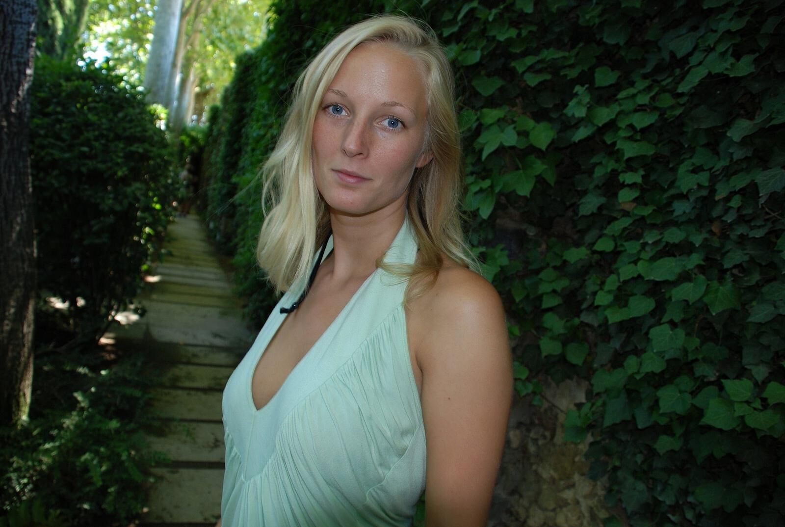 Milf aux gros seins, nous avons tous du sperme! 