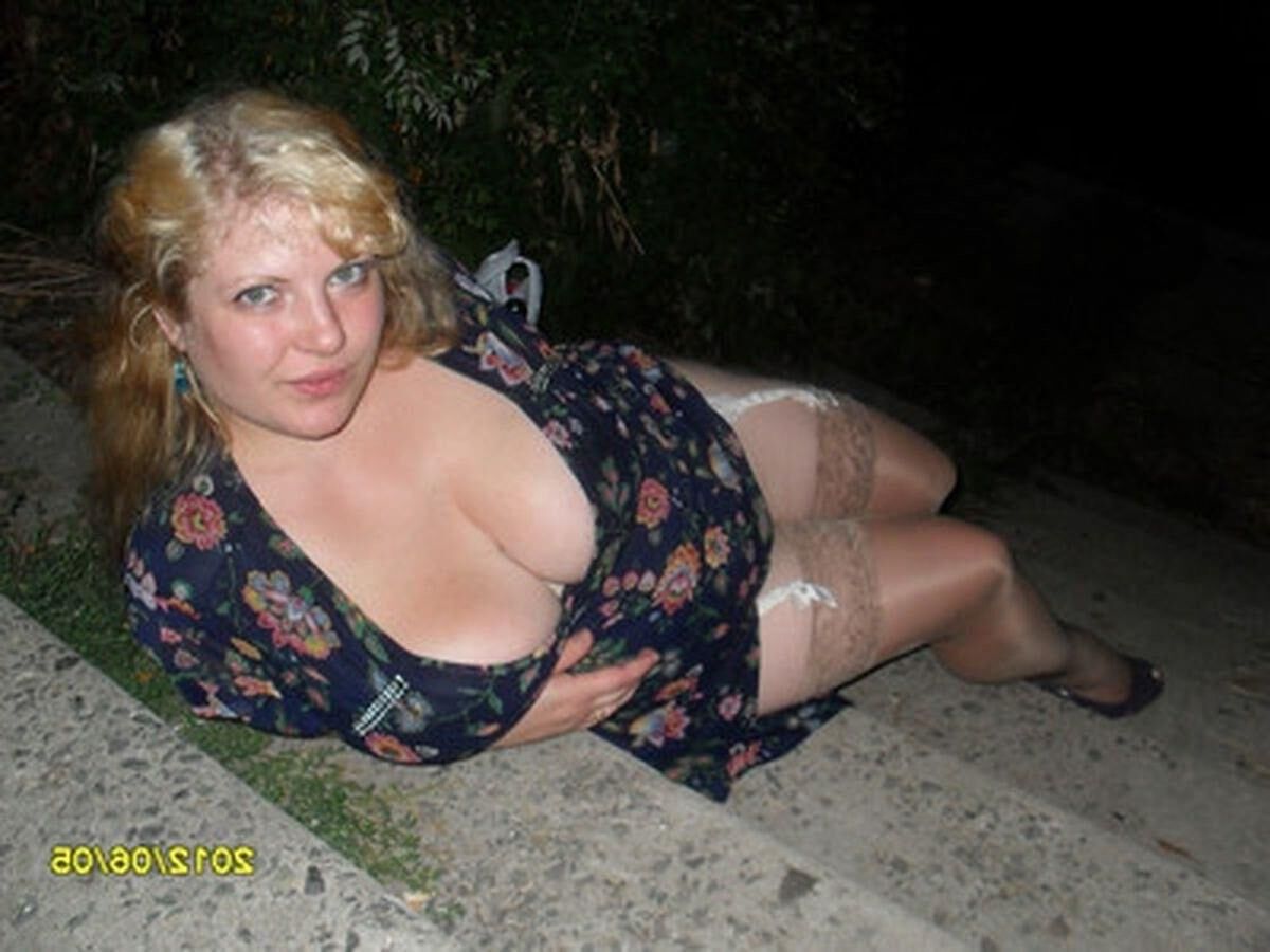 Chubby Russian MILF Marishka 
