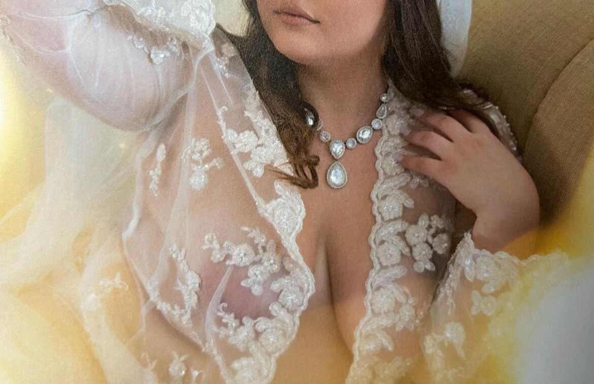 Mix Amateur Nipple Tits Flashing Cleavage Downblouse 