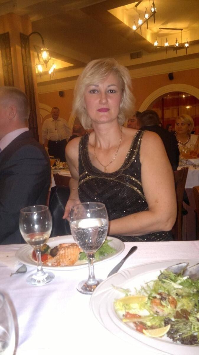 Beautiful mature amateur Marina