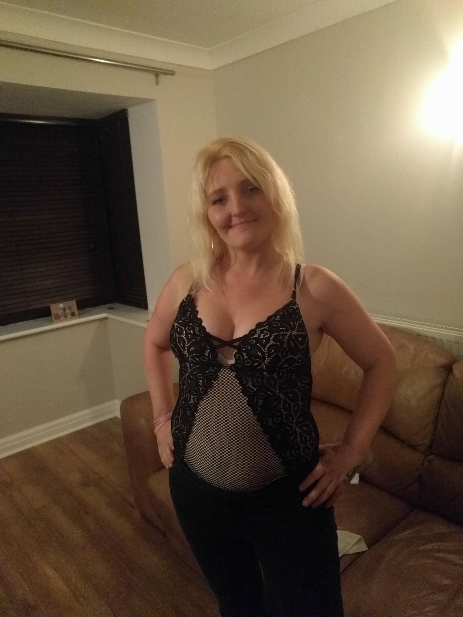 Otro skank de prostituta de puta en la calle Bolton