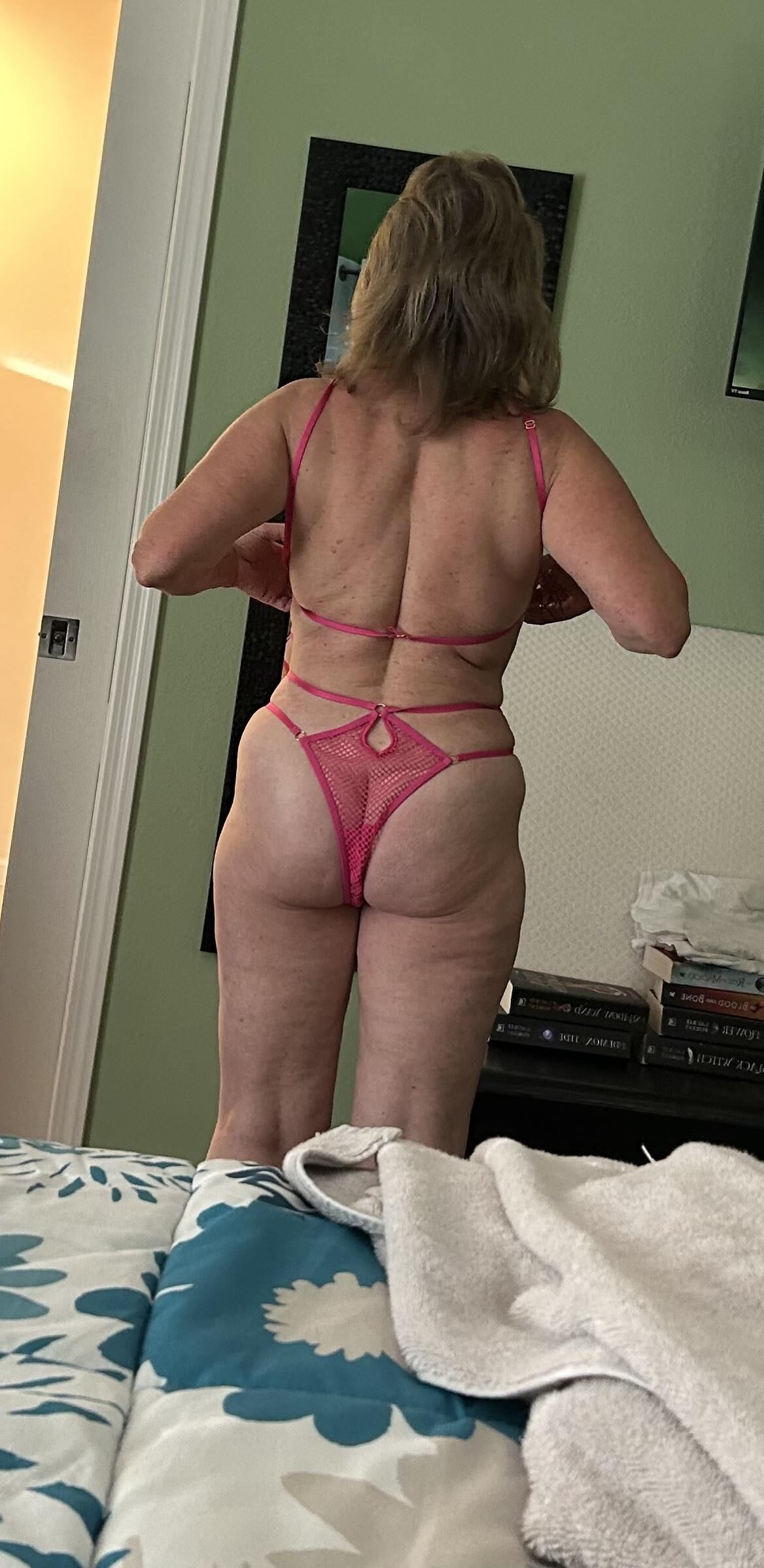 Wife in pink