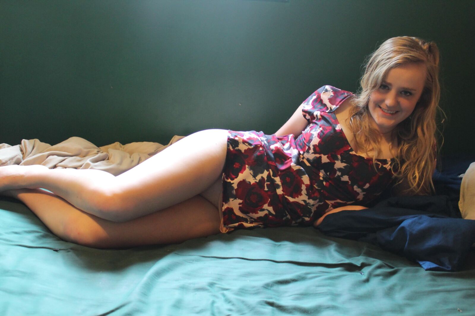 Granddaughter Material : Hayley
