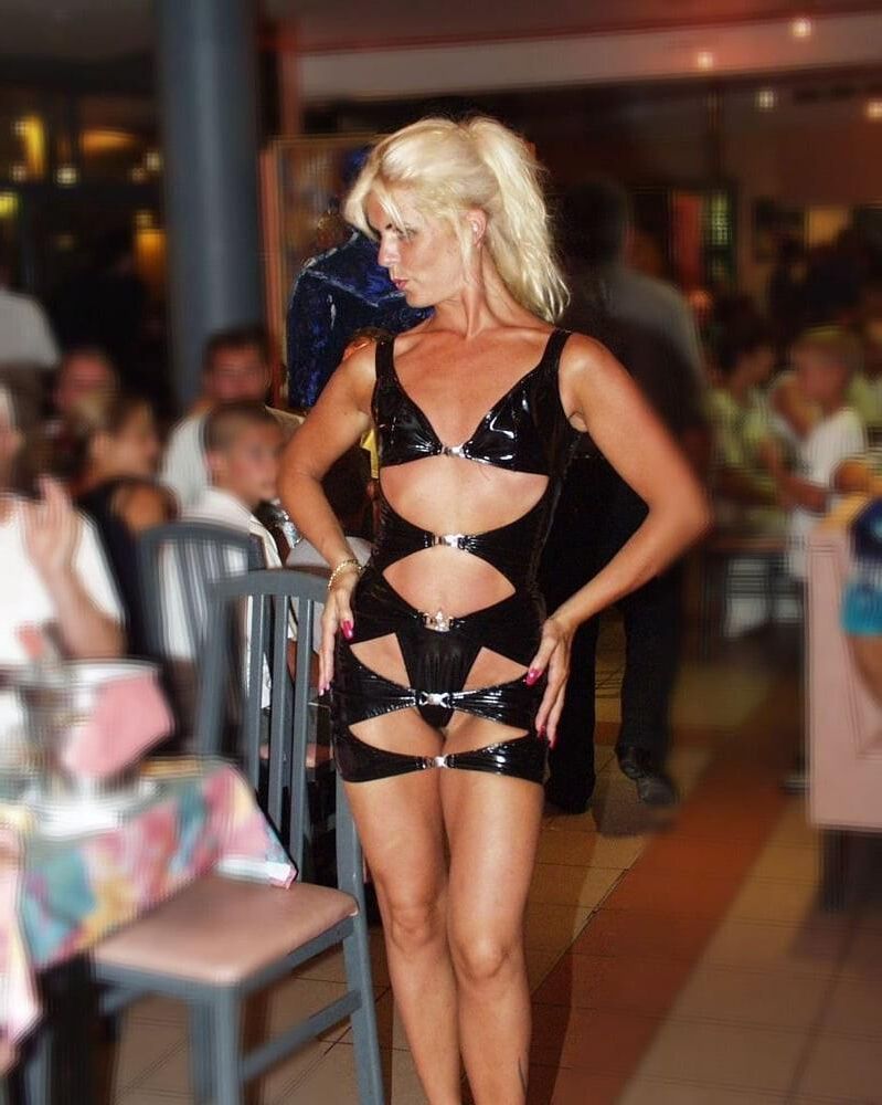 French Mature Whore Coco the Perfect Street Hooker and Prostitut
