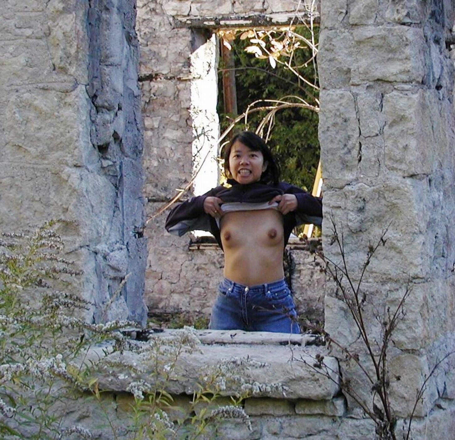 Seins nus en denim